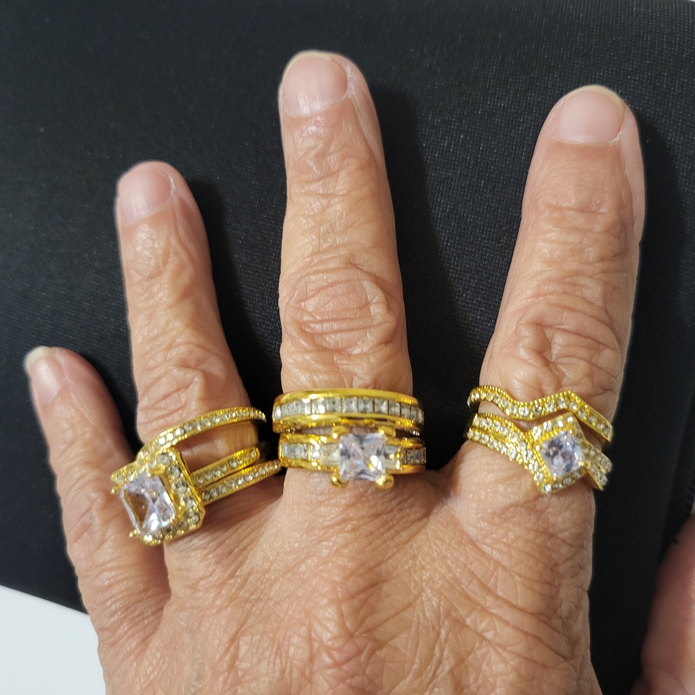 Elegant Gold and Silver Women's 1 Ring Set